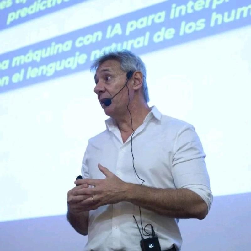 Gustavo Cabrera